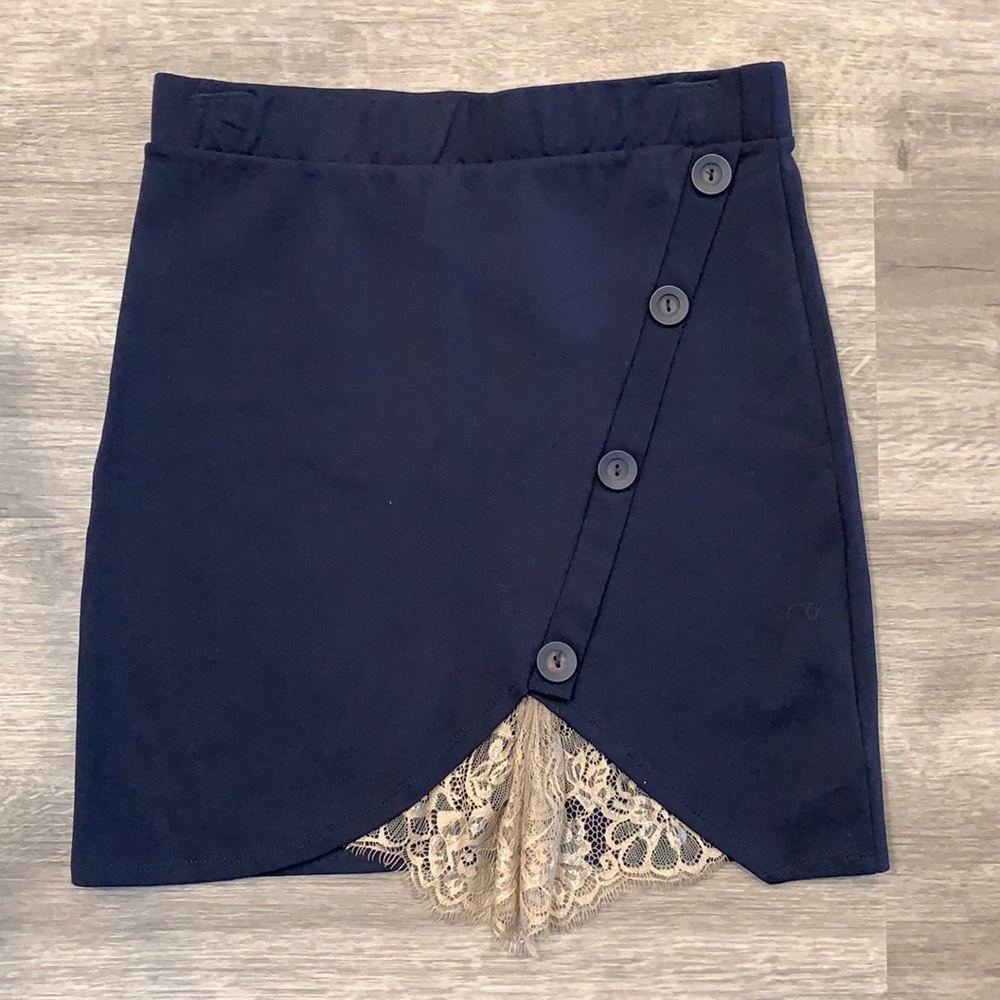 Painted thread skirt